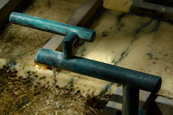 Scarpa’s tubular iron fountain at the Querini Stampalia in Venice