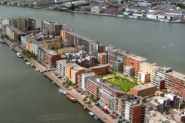 KNSM Island, named after the Koninklijke Nederlandse Stoomboot-Maatschappij, the Royal Dutch Steamboat Shipping company which historically had its headquarters and its docks on the island. Photography by de Architect, Jo Coenen.
