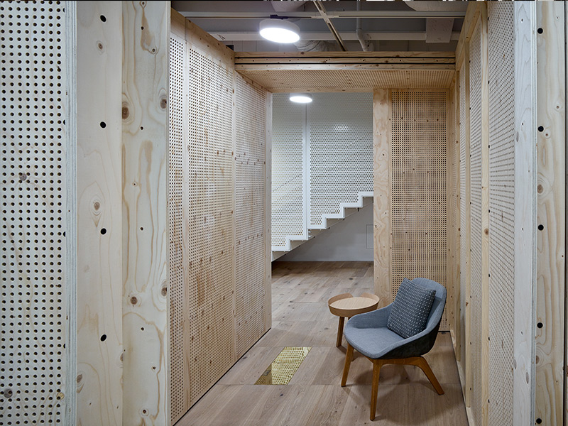 The Jack Room plywood cassette partitioning that can be quickly dismantled and reassembled. Google offices, 6 Pancras Square, London, UK Photography by Tim Soar The Jack Room plywood cassette partitioning that can be quickly dismantled and reassembled. Google offices, 6 Pancras Square, London, UK Photography by Tim Soar